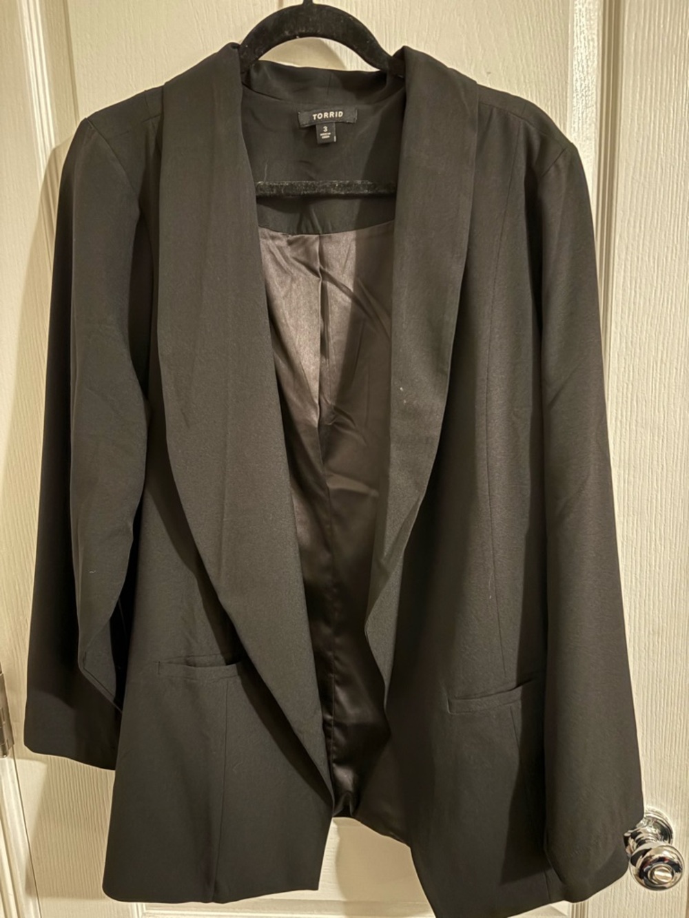 torrid Black Open-Front Shawl Collar Blazer